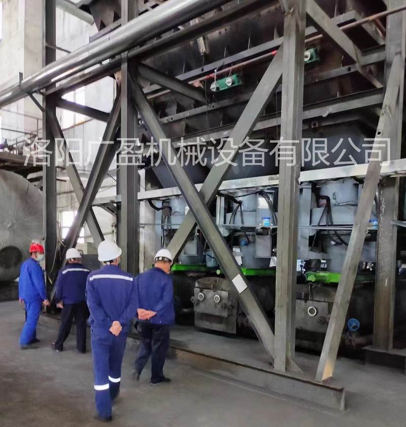 府谷項目煤倉清堵機安裝調試完成，運行良好！